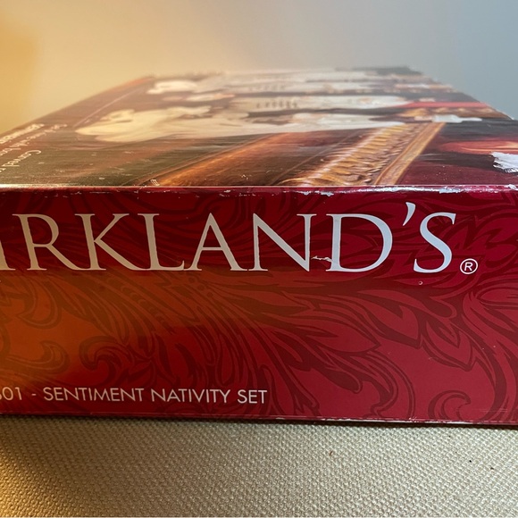 Kirkland Sentiment Nativity Set,Carved Resin Set of 9 Figures, Base, in Box - Picture 10 of 10